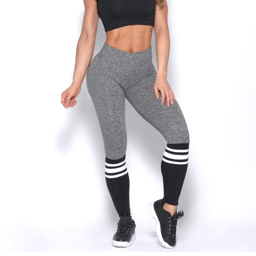 BOMBSHELL SPORTSWEAR SOCK LEGGING